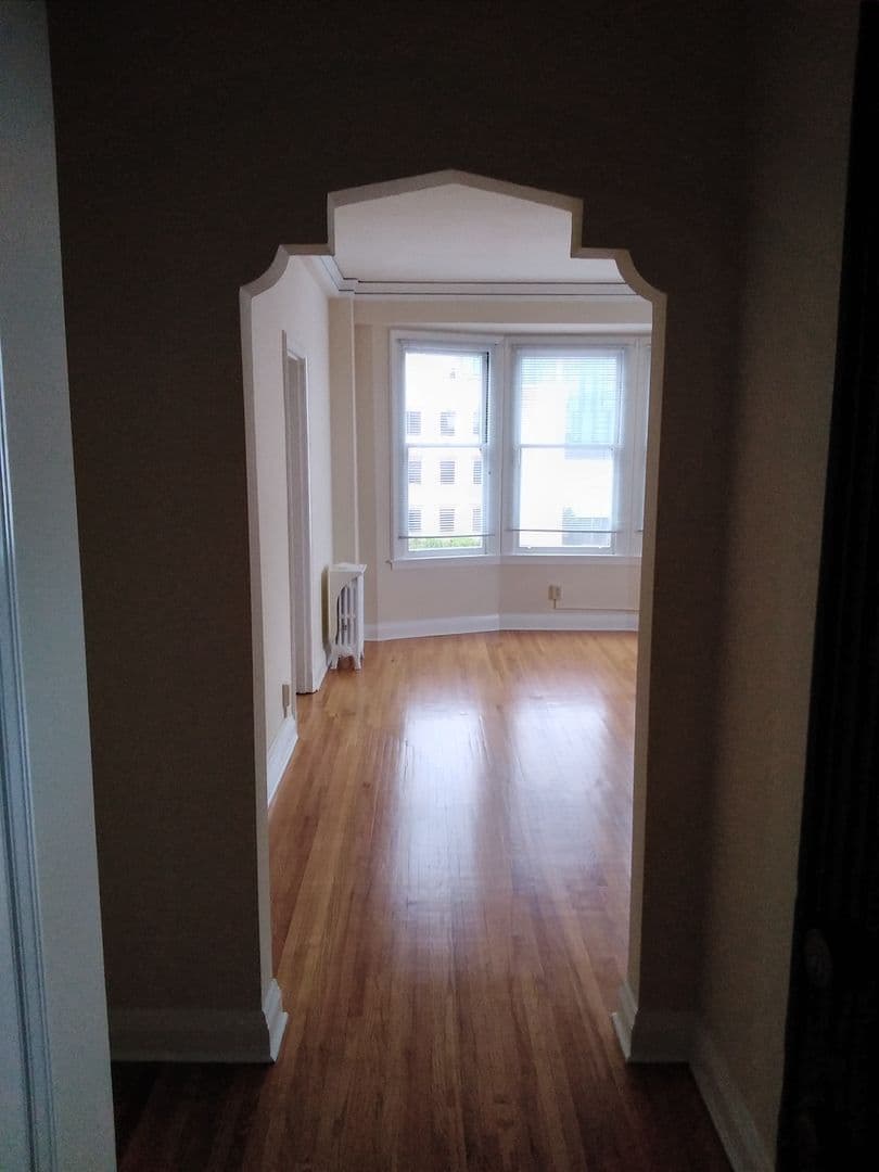 San Francisco Apartment: 1050 Franklin Street