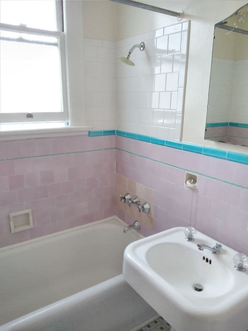 San Francisco Apartment: 1050 Franklin Street