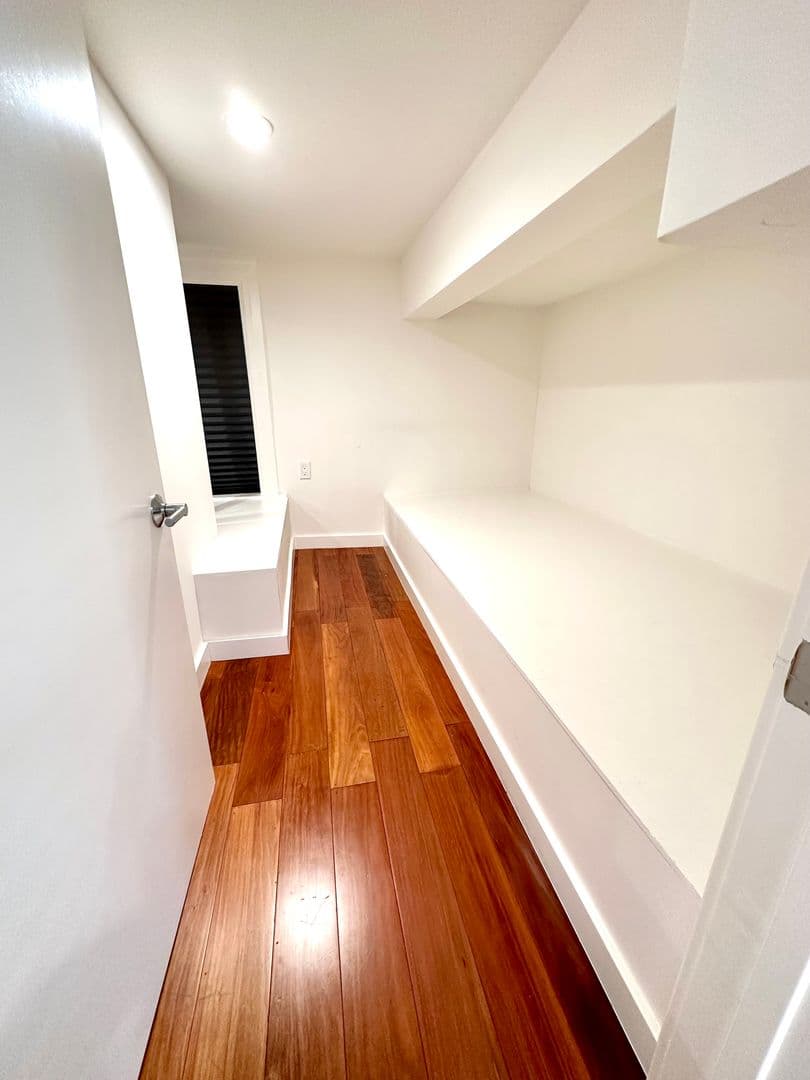San Francisco Apartment: 2849 Fillmore Street