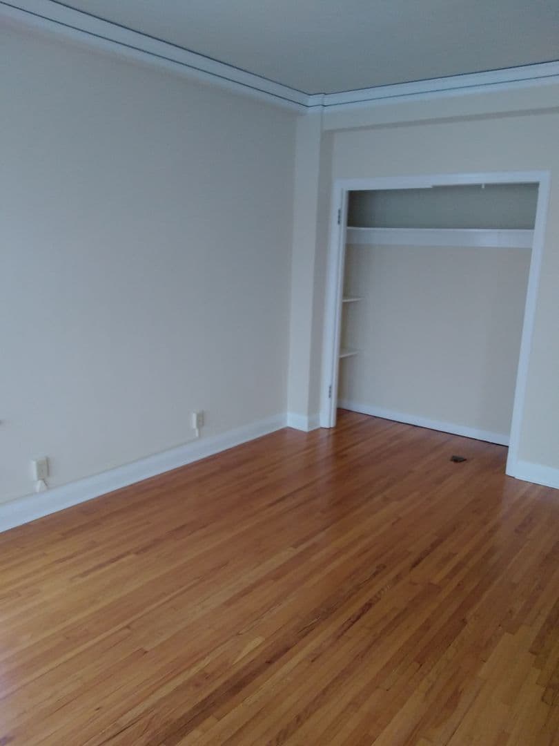 San Francisco Apartment: 1050 Franklin Street