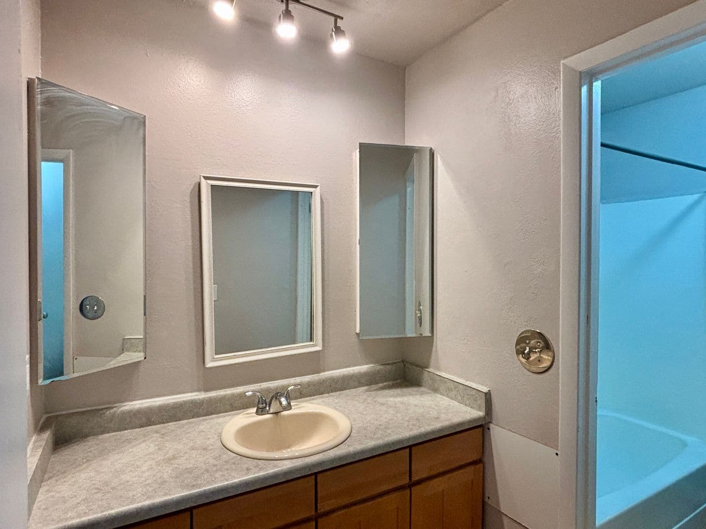 Denver Condo: 7995 E Mississippi Ave