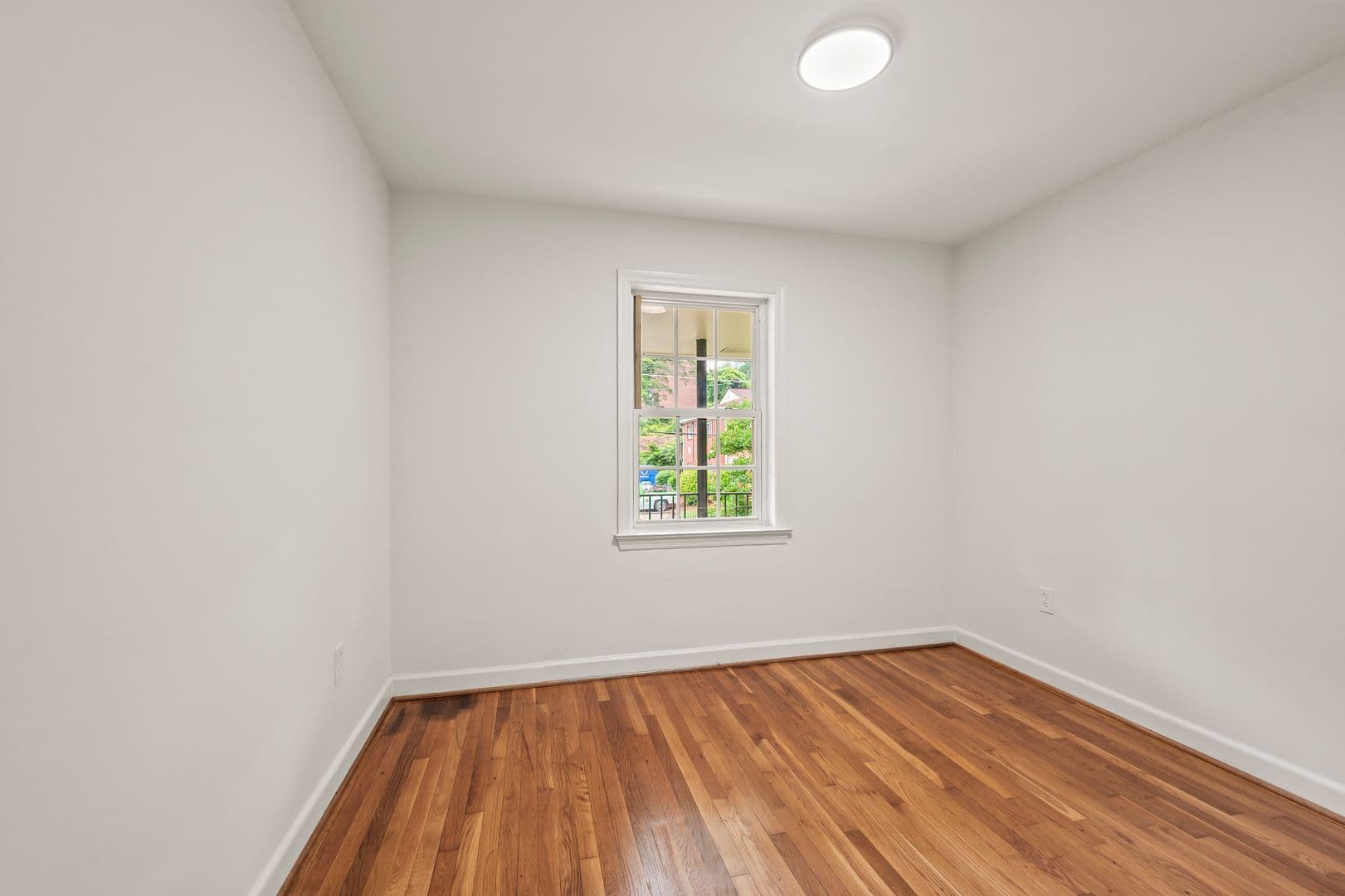 Winston-Salem Apartment: 1640 W Northwest Blvd