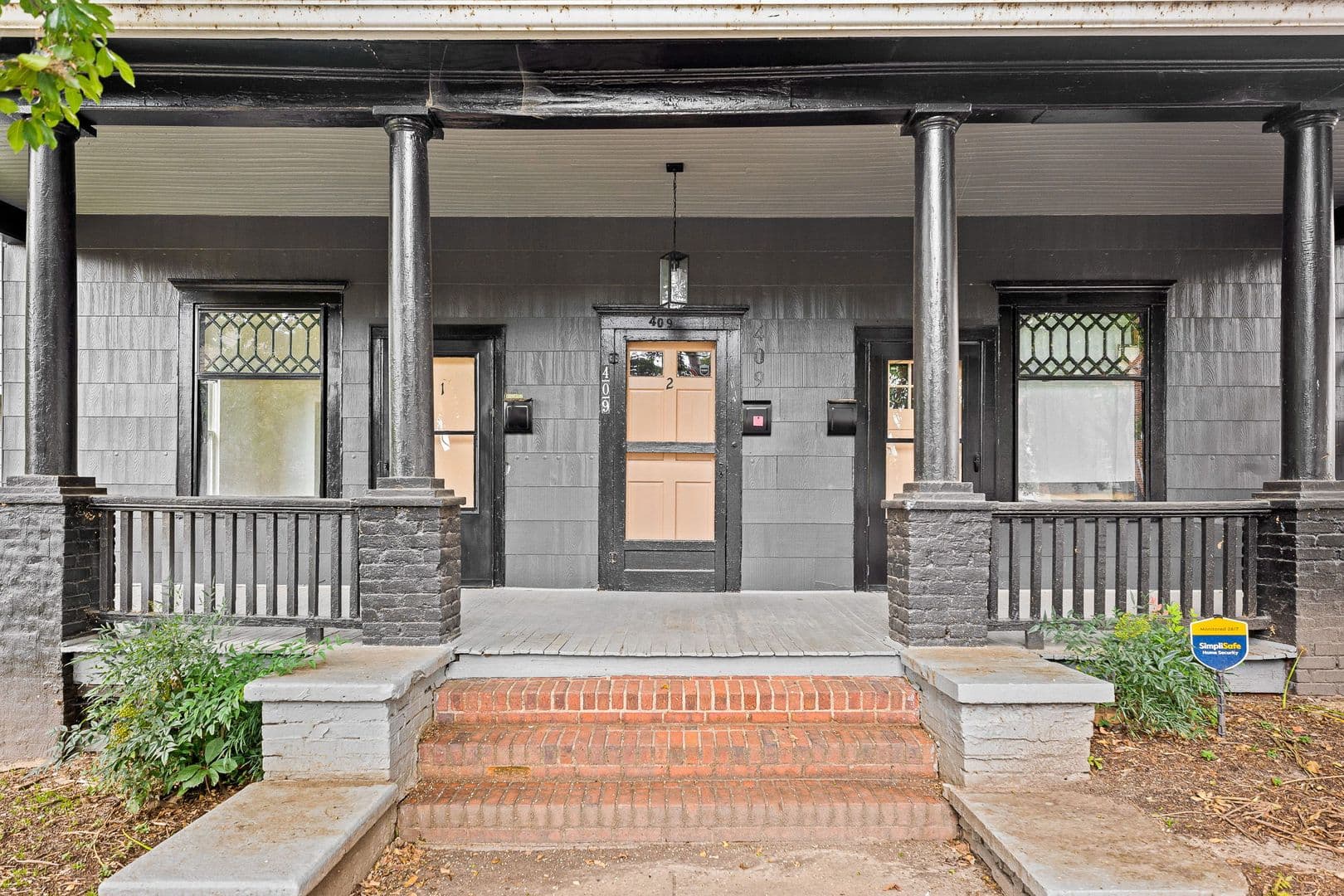 Winston-Salem Apartment: 409 W 1st St