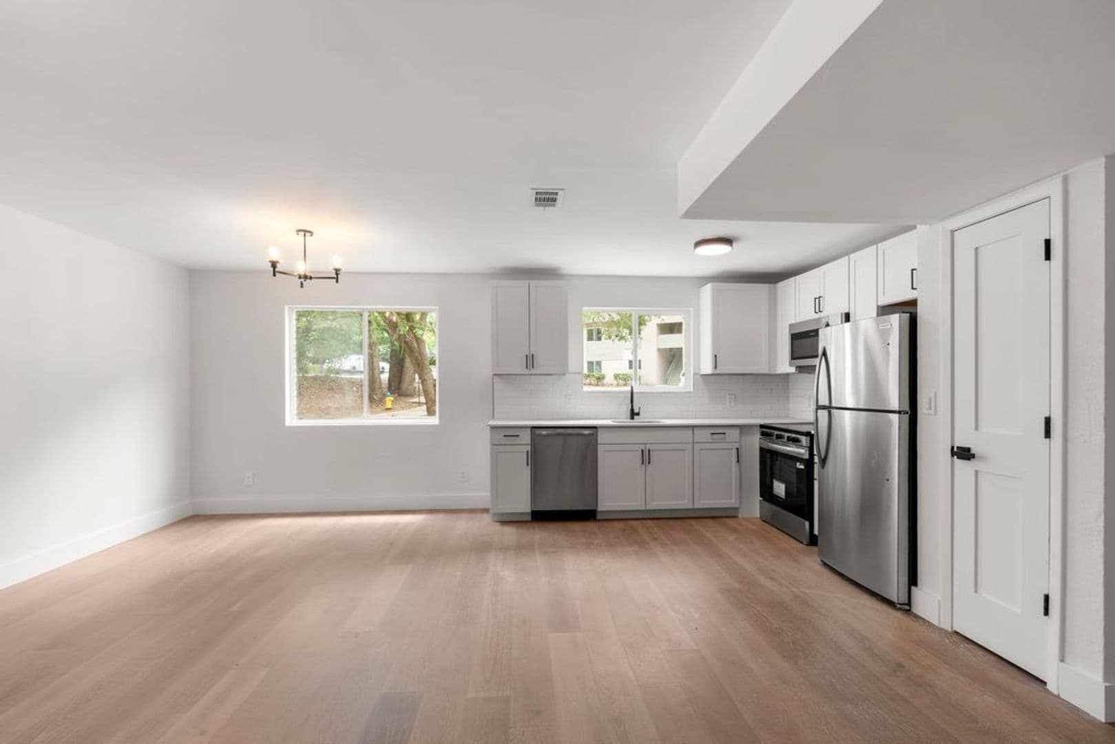 Tallahassee Apartment: 1360 Ocala Rd