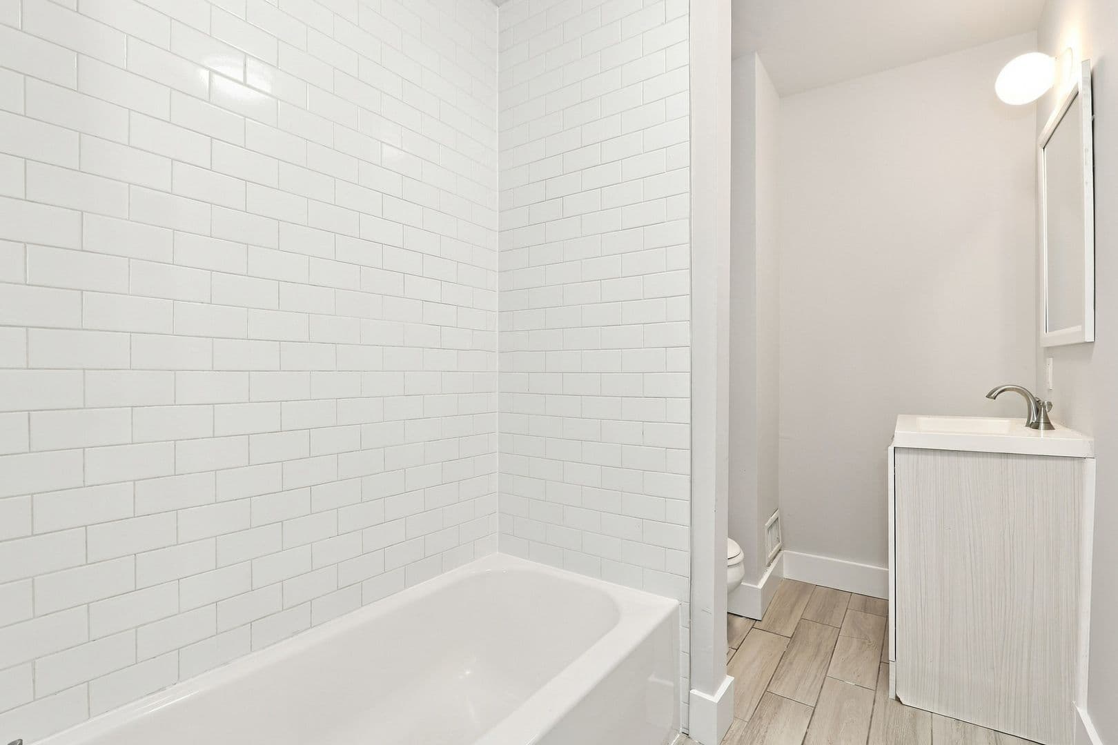 Philadelphia House: 1119 S Peach St