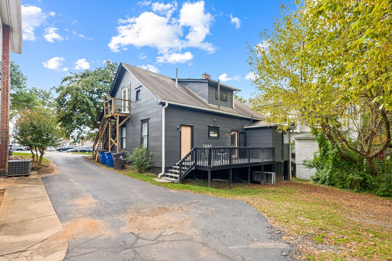 Winston-Salem Apartment: 409 W 1st St