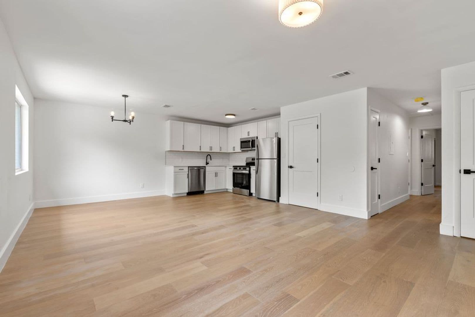 Tallahassee Apartment: 1360 Ocala Rd