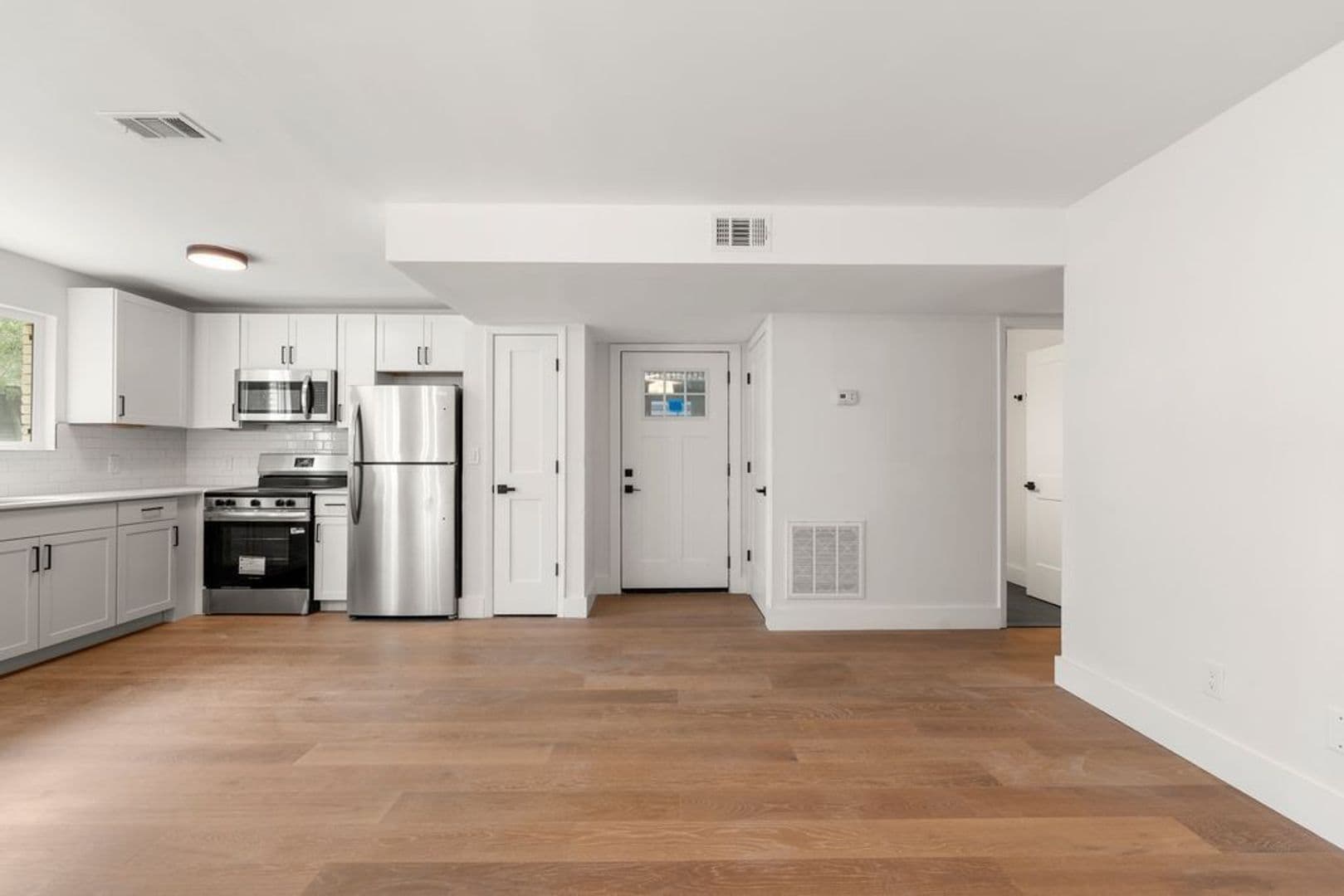 Tallahassee Apartment: 1360 Ocala Rd