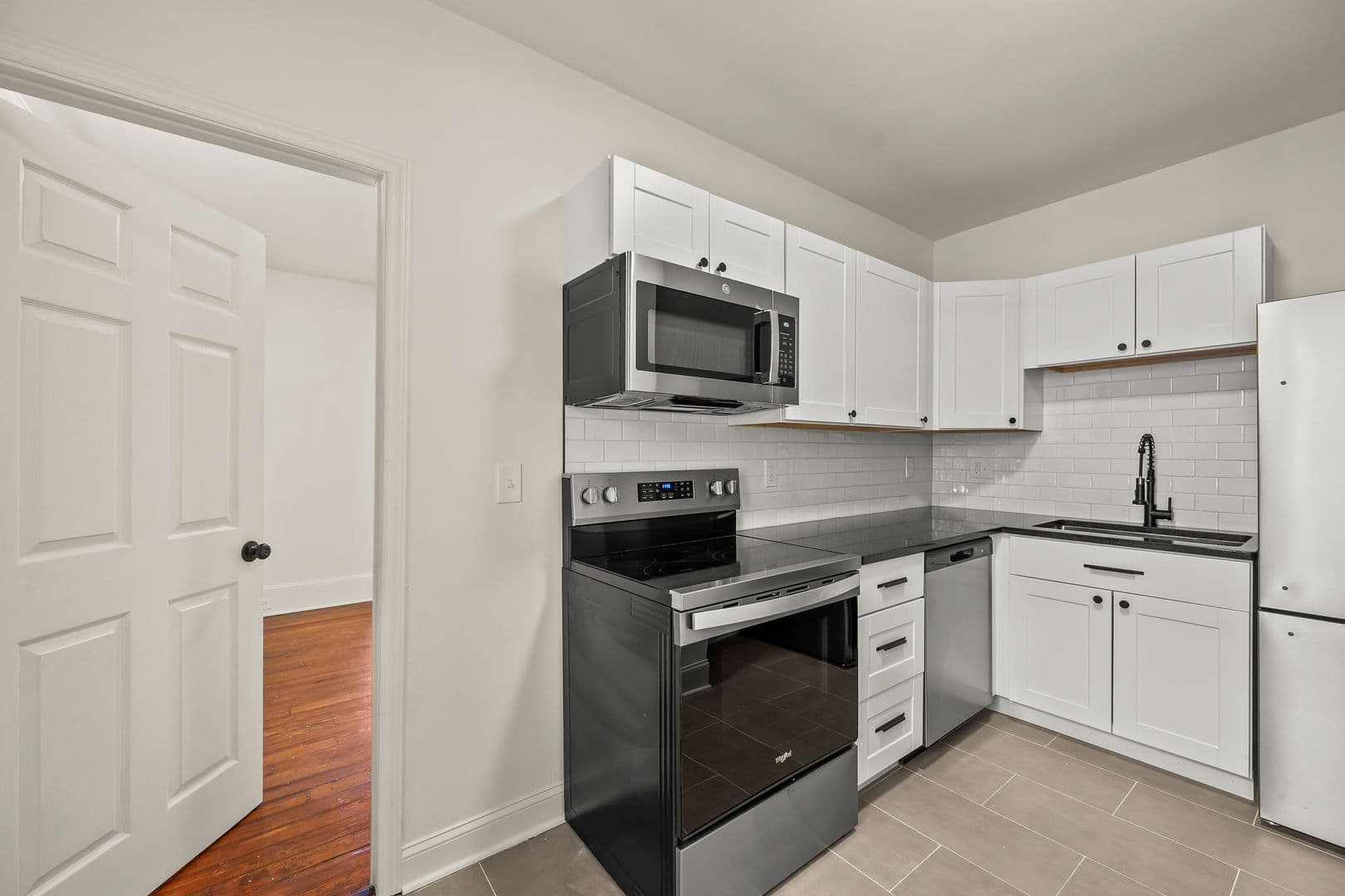 Winston-Salem Apartment: 209 N Spring St