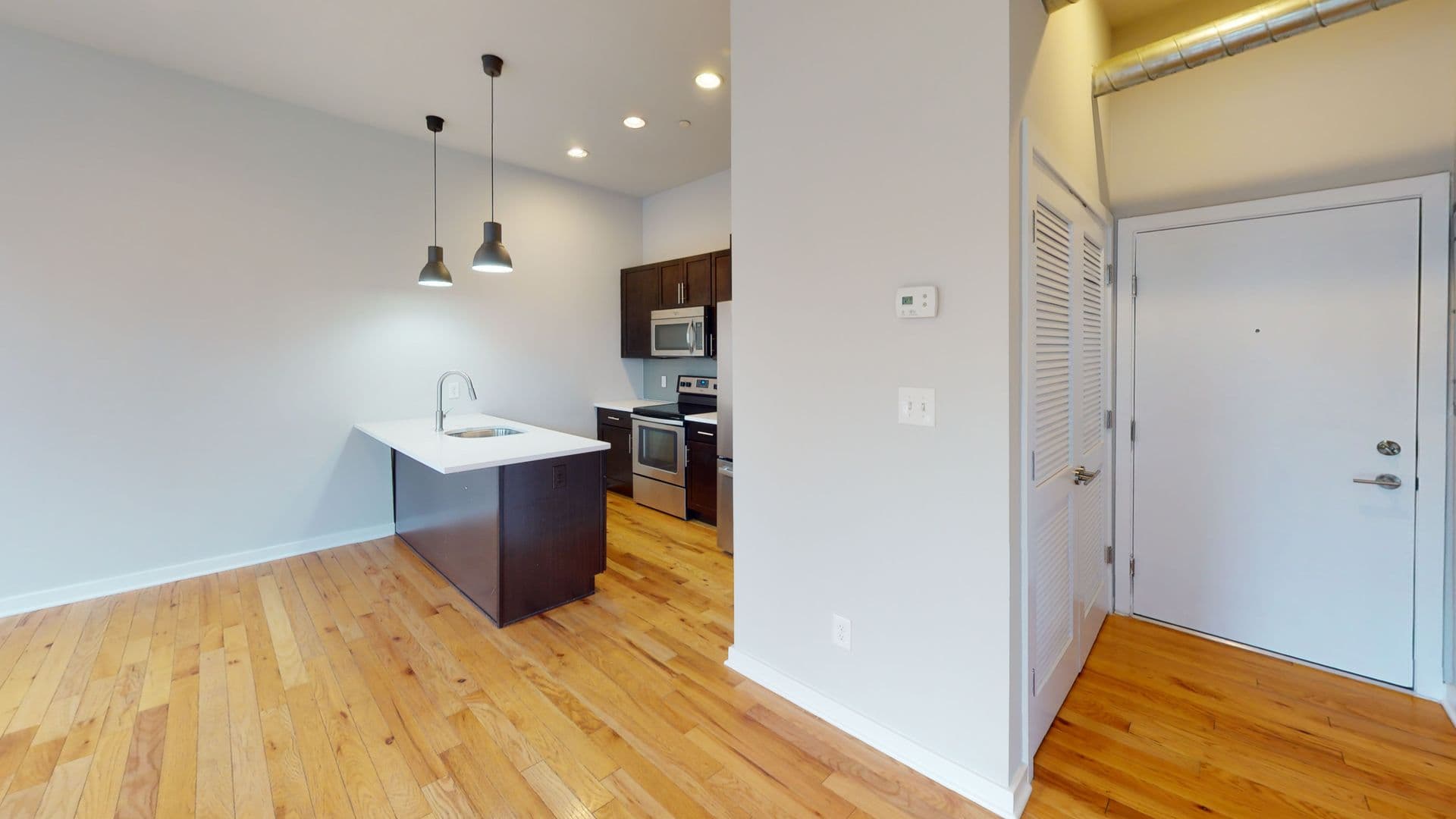 Philadelphia Apartment: 2007 Hope St