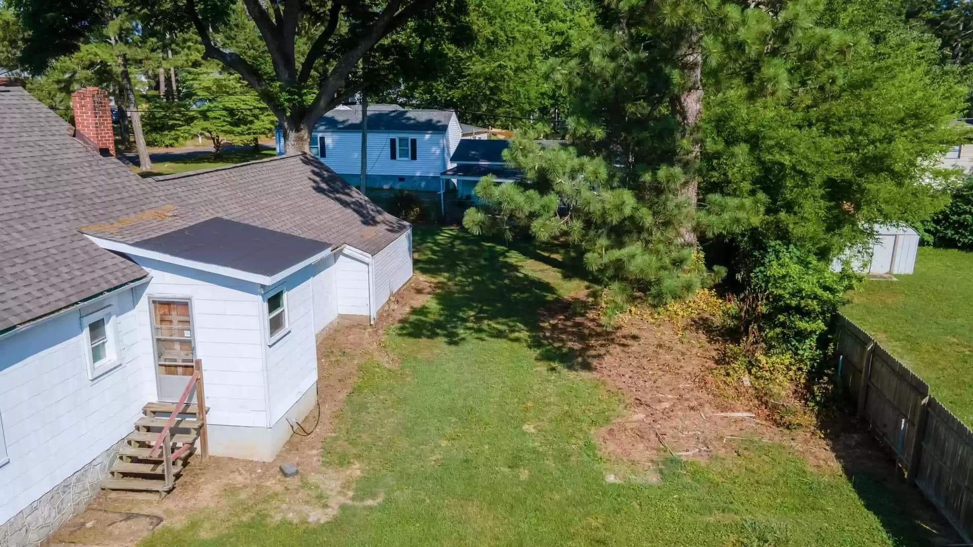 Chattanooga House: 126 Hunt Ave