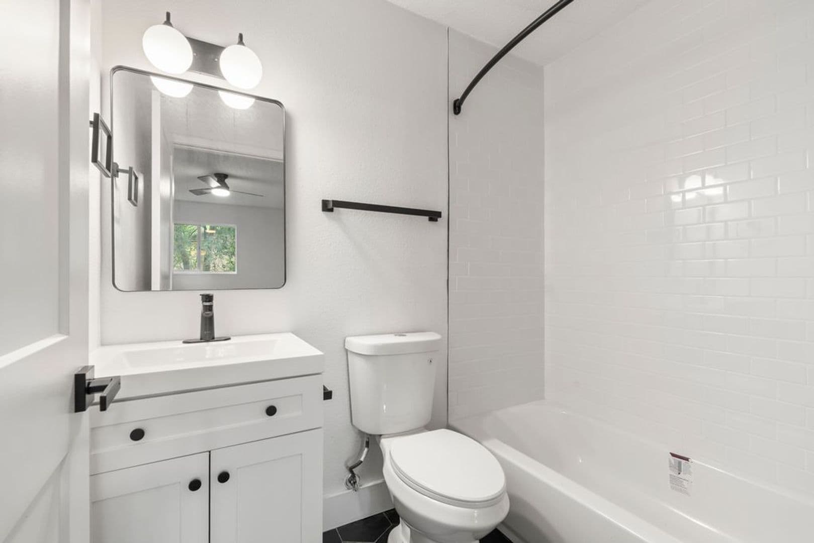 Tallahassee Apartment: 1360 Ocala Rd