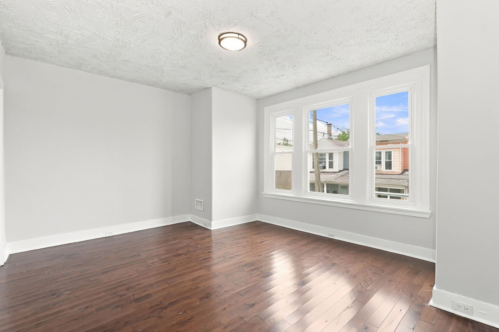 Philadelphia House: 1119 S Peach St