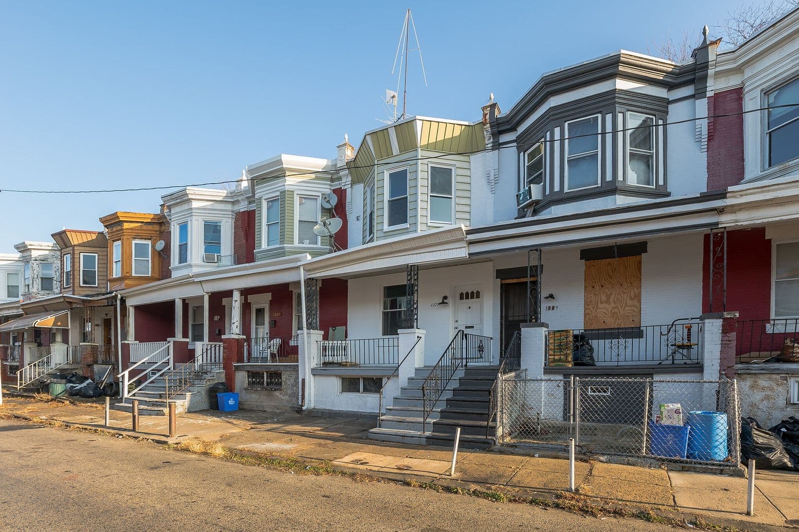 Philadelphia House: 1227 S Peach St