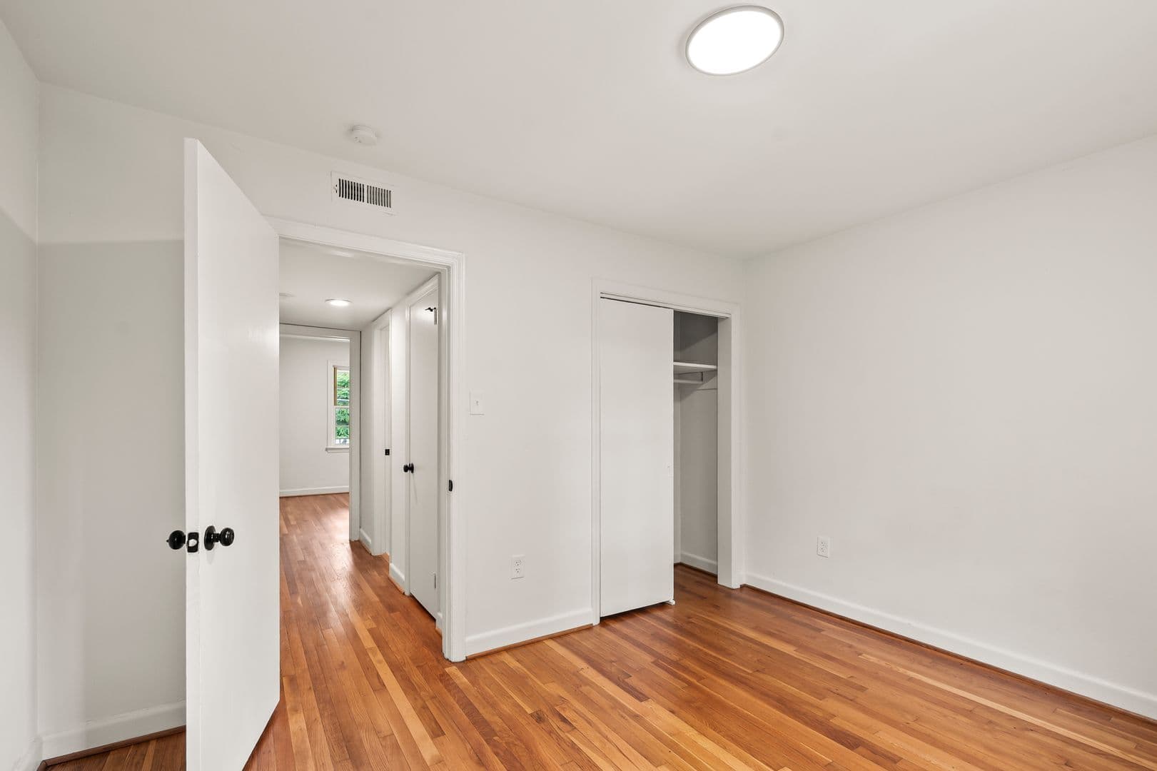 Winston-Salem Apartment: 1640 W Northwest Blvd
