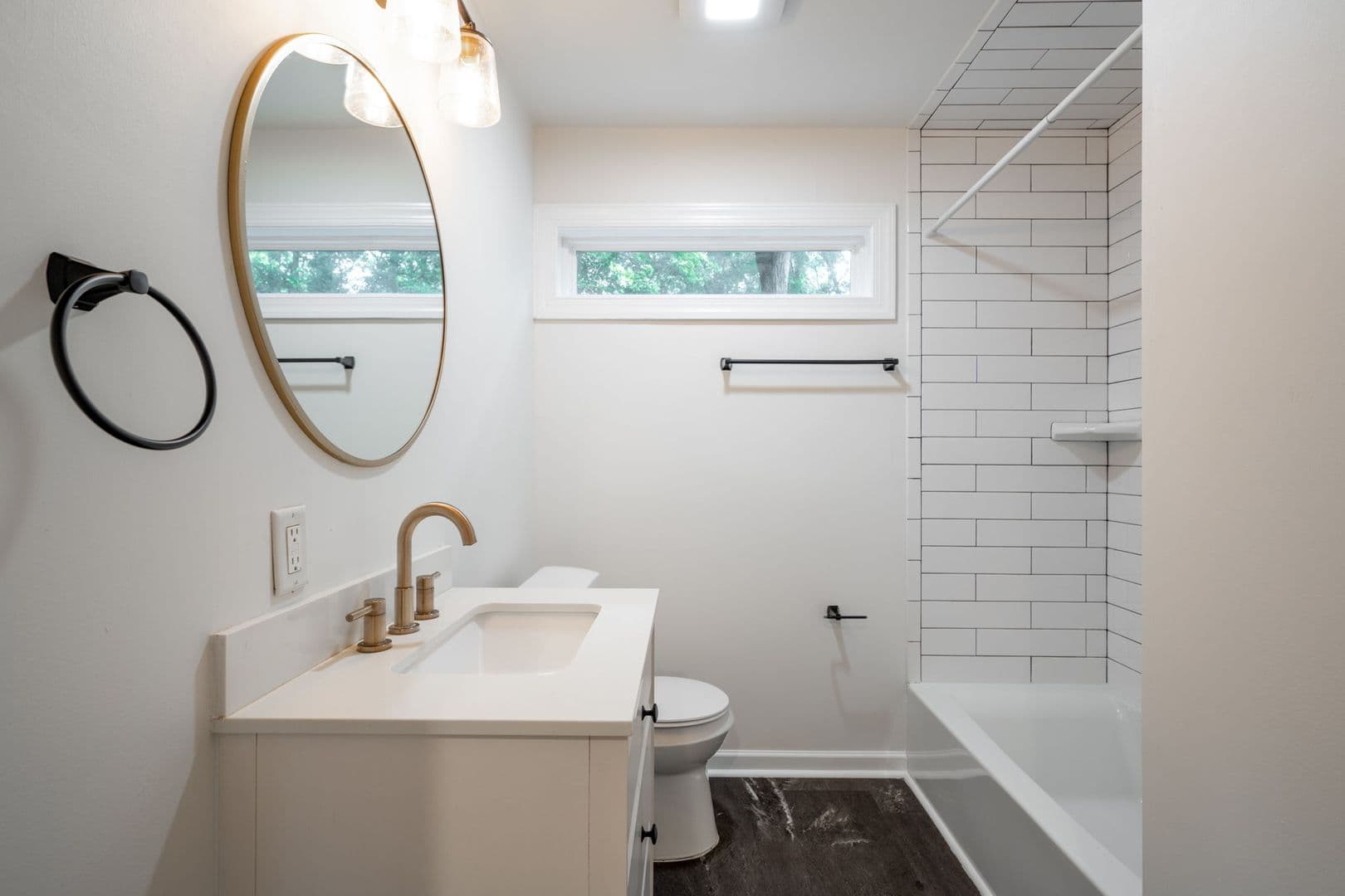 Chattanooga House: 6103 Bermuda Ave