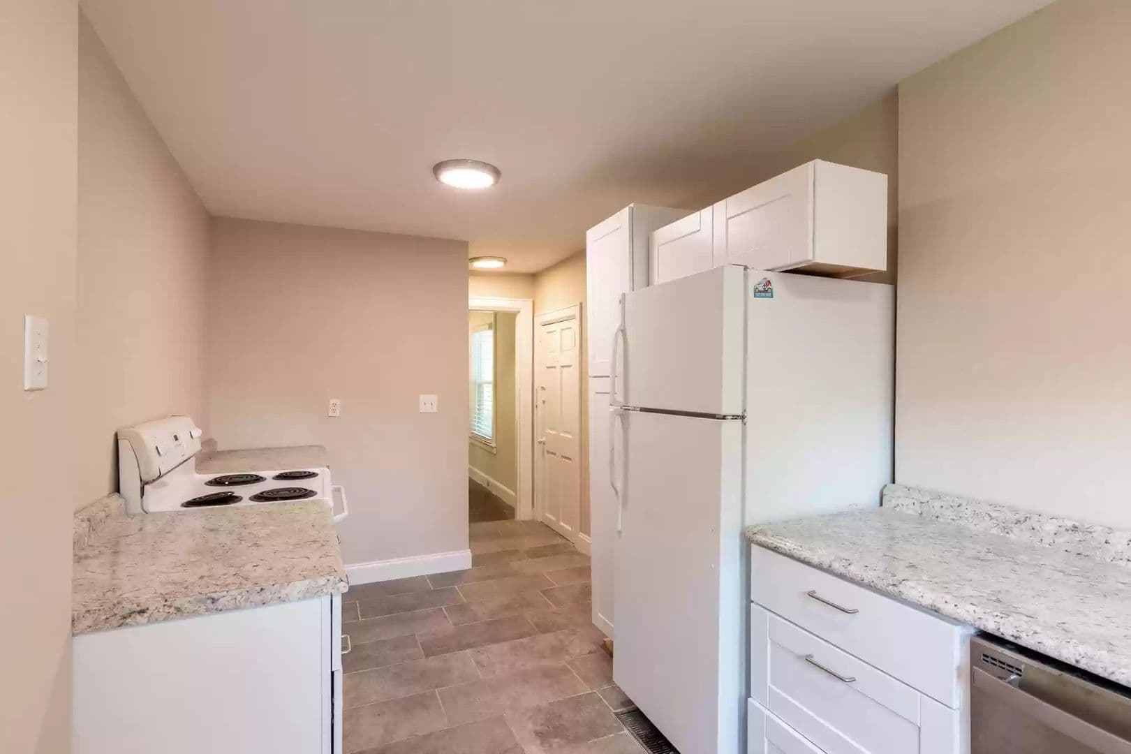 Chattanooga House: 126 Hunt Ave