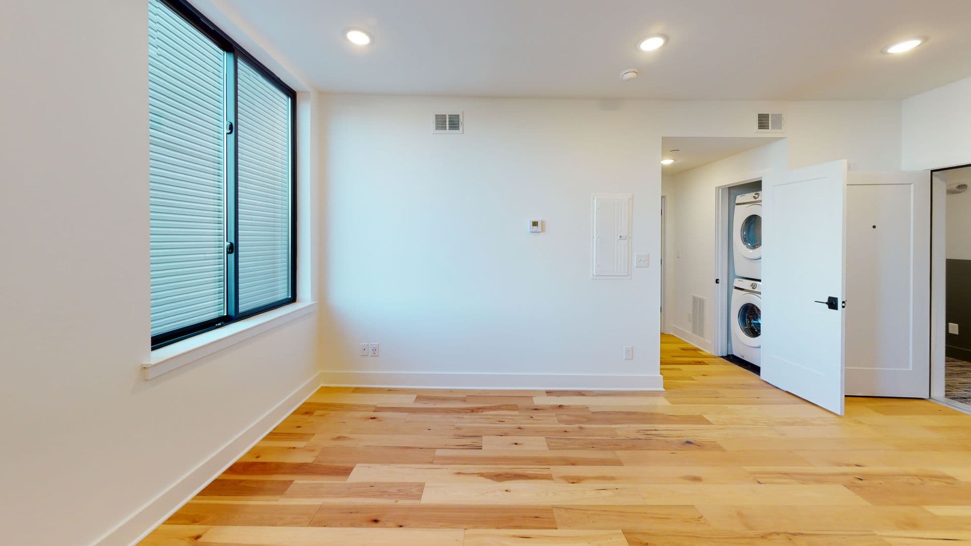 Philadelphia Apartment: 2370 Jasper st