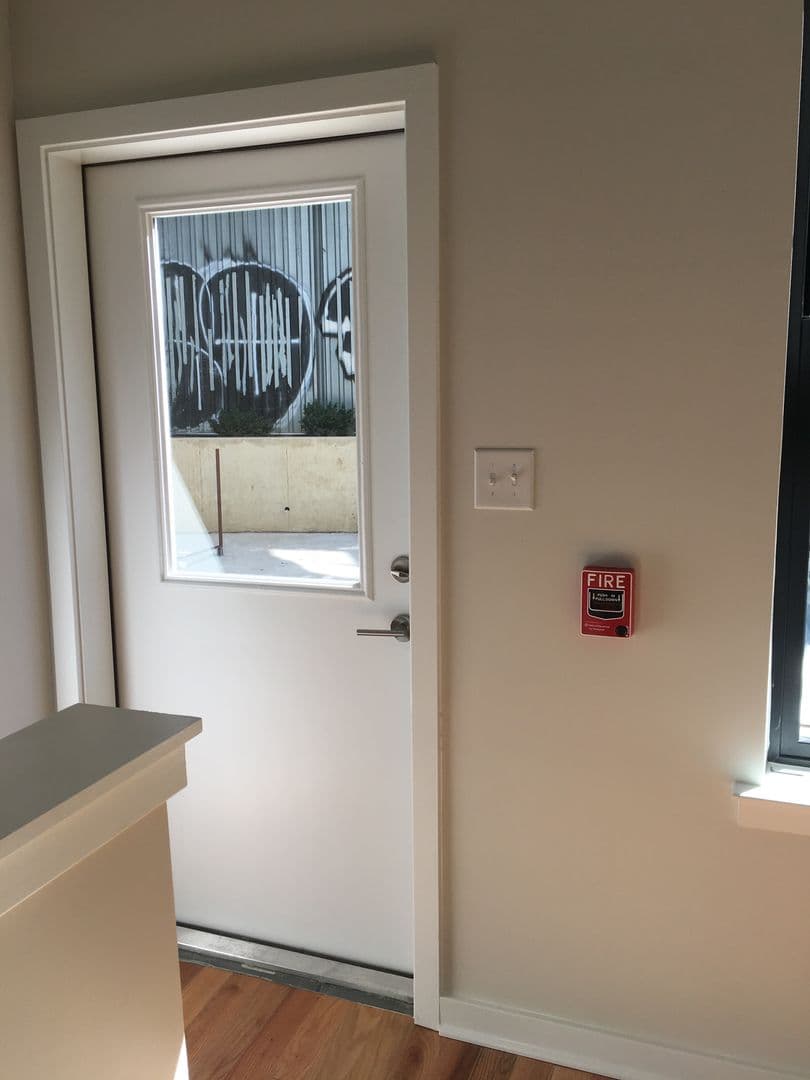 Philadelphia Apartment: 2021 N Front St