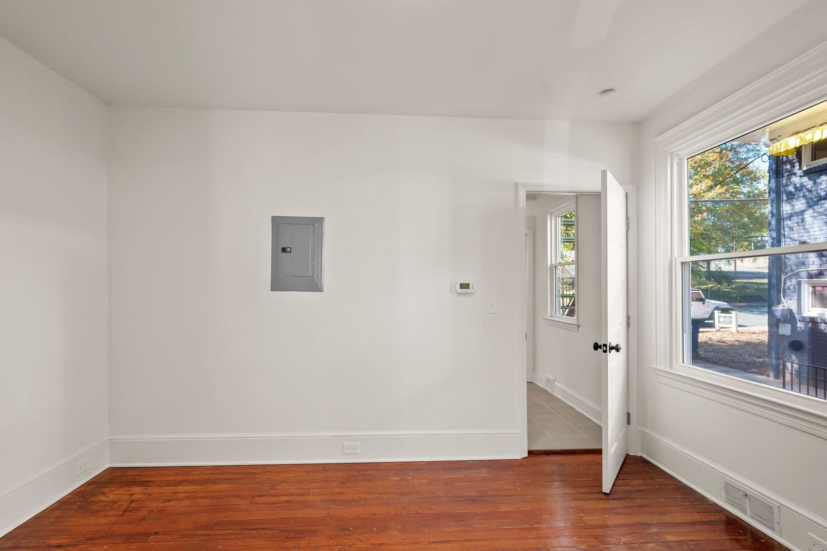 Winston-Salem Apartment: 209 N Spring St