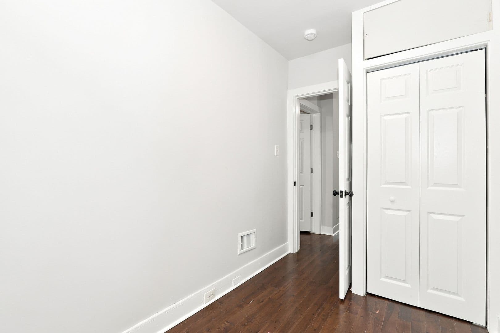 Philadelphia House: 1119 S Peach St