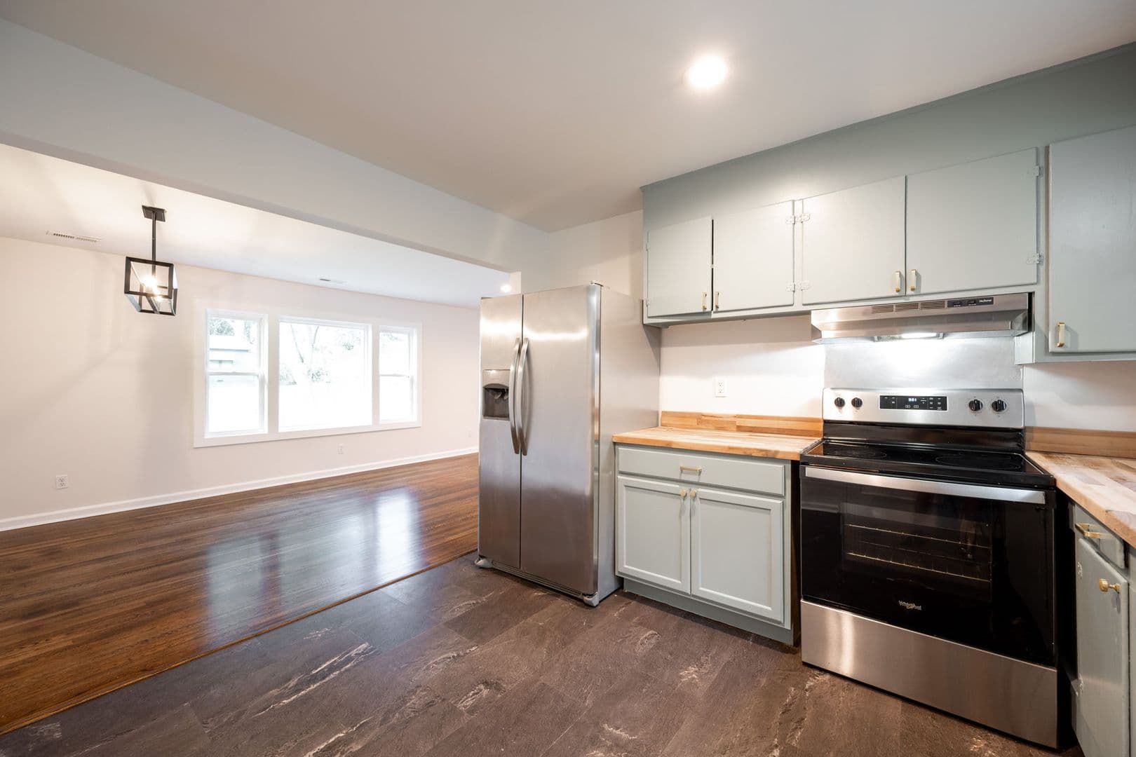 Chattanooga House: 6103 Bermuda Ave