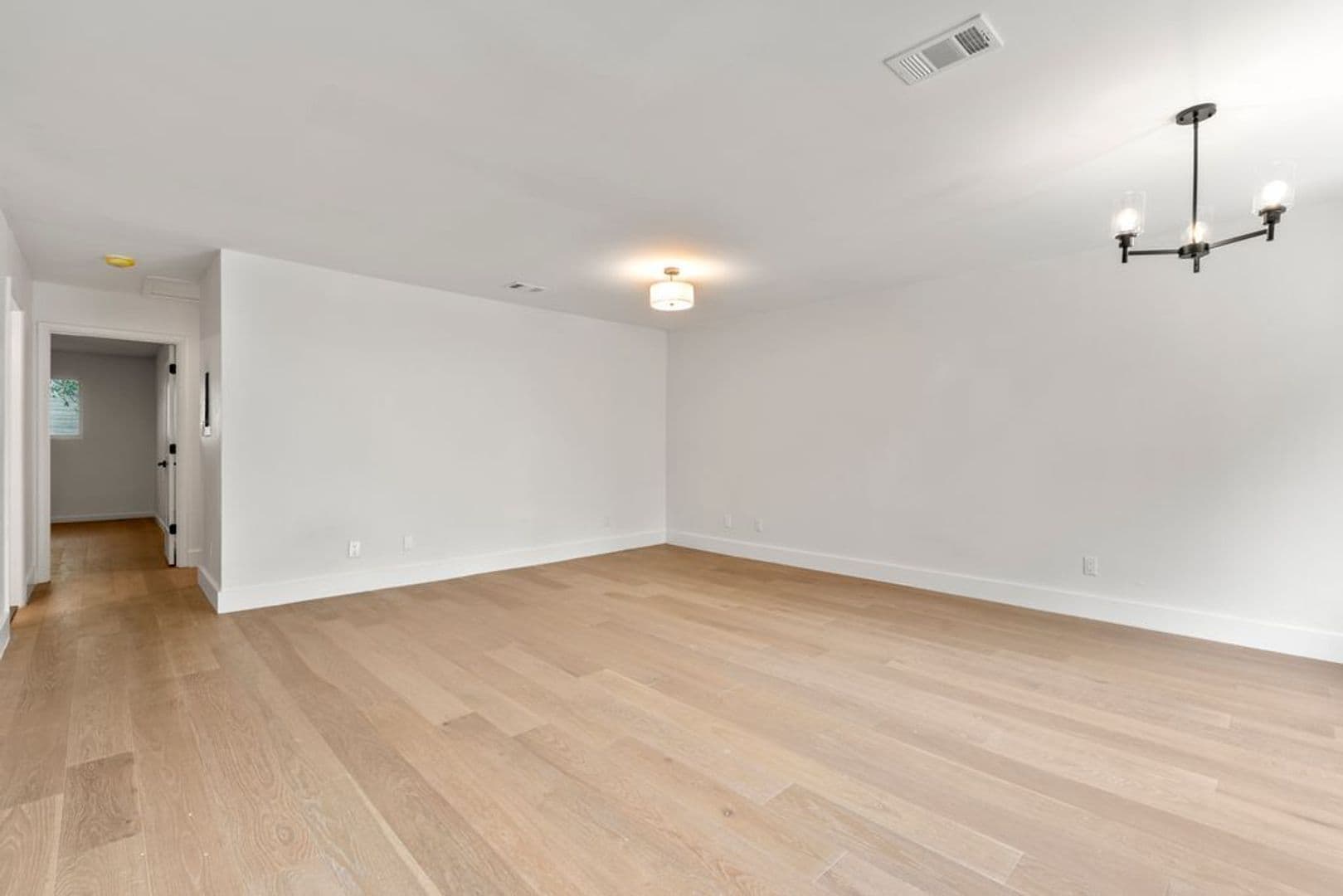 Tallahassee Apartment: 1360 Ocala Rd