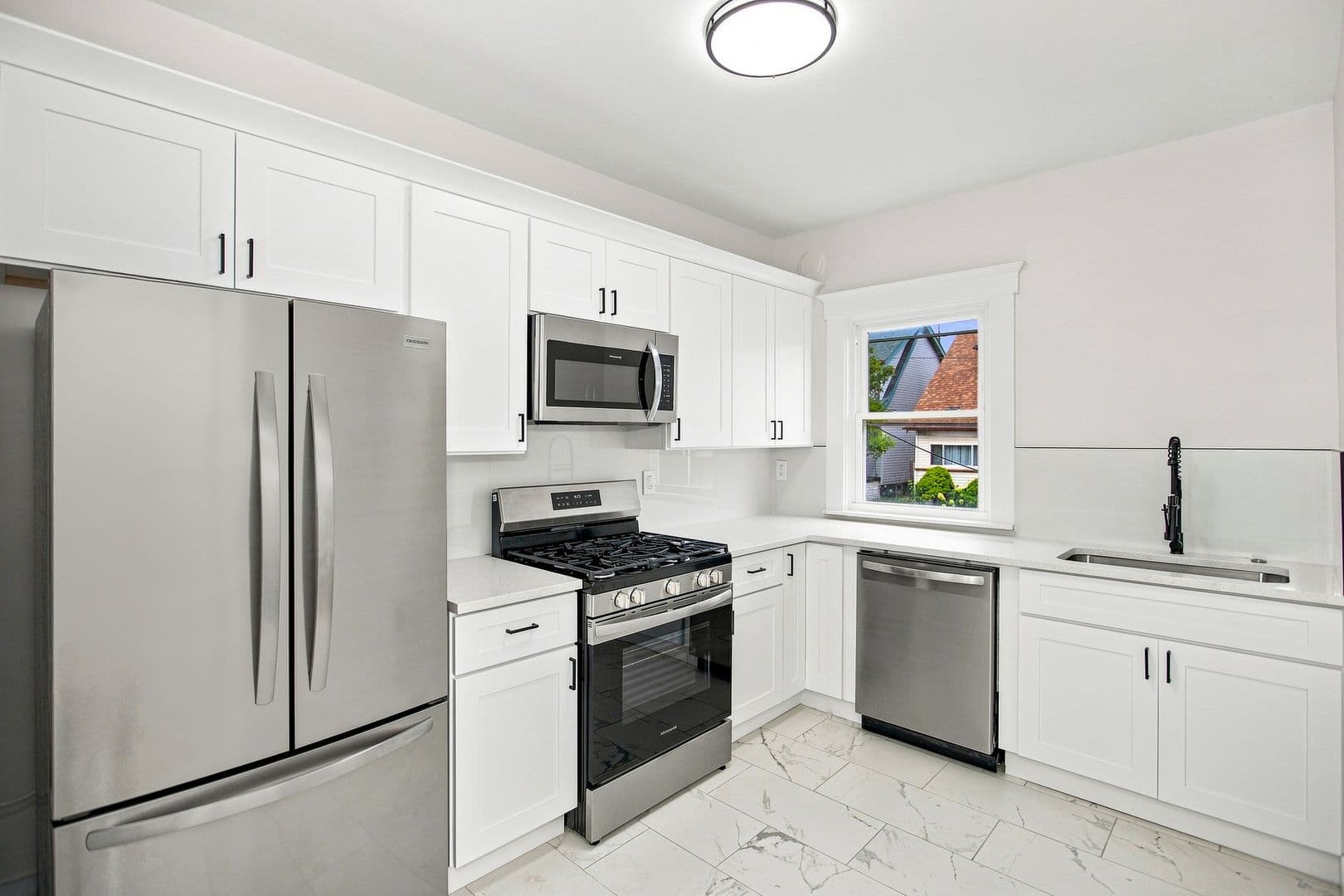 Detroit Apartment: 1701 Evans St