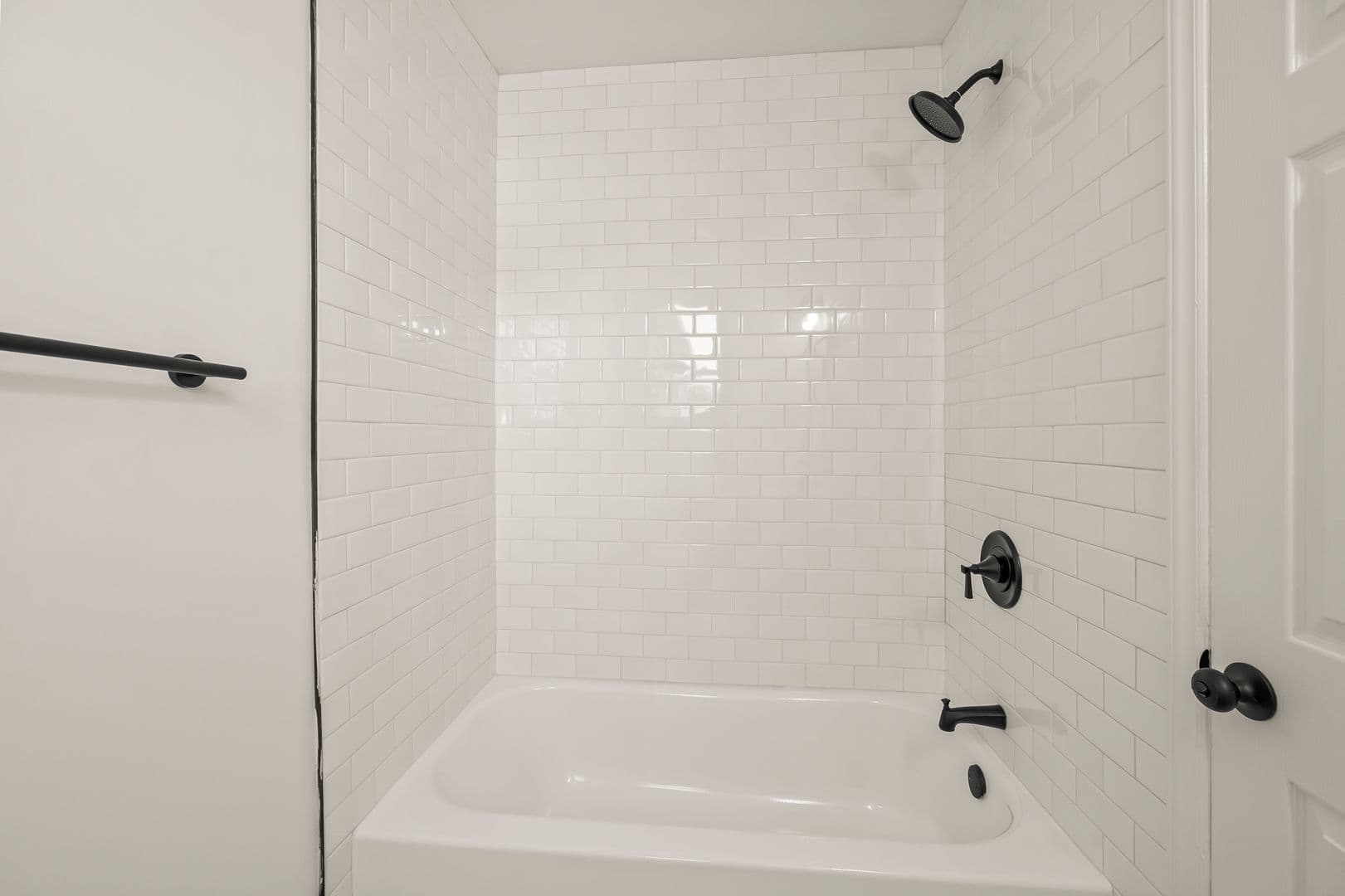 Winston-Salem Apartment: 209 N Spring St