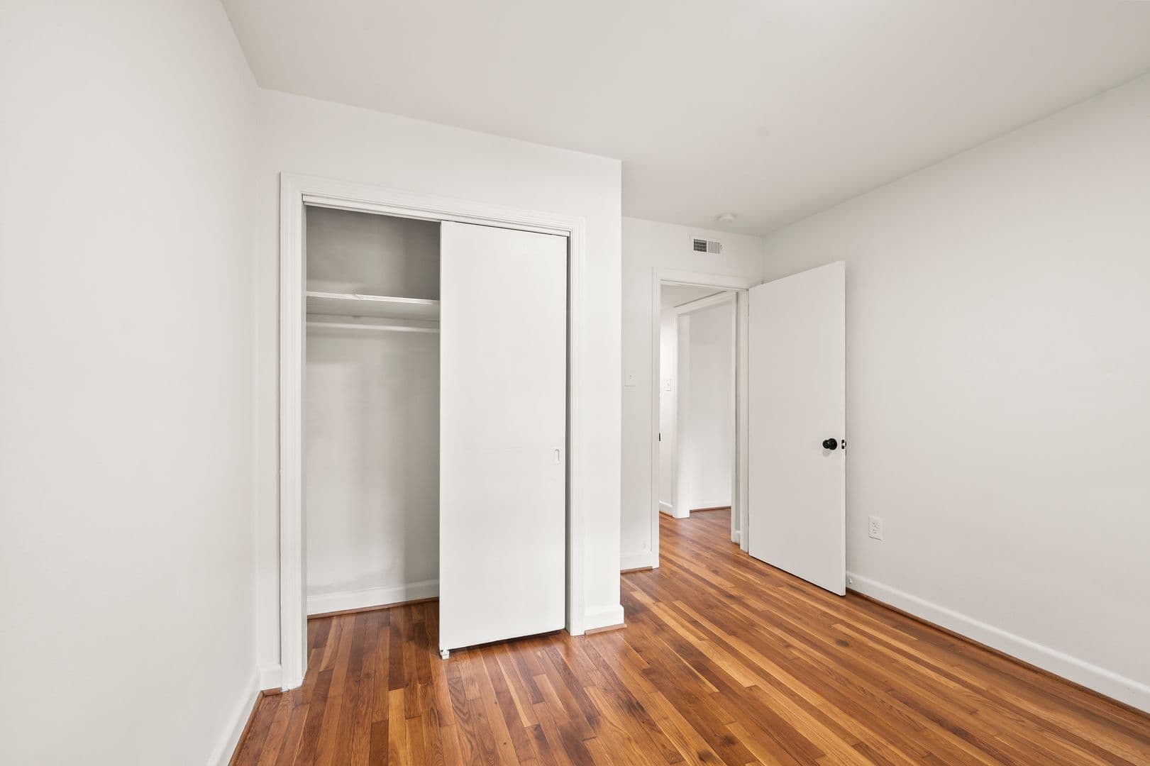 Winston-Salem Apartment: 1640 W Northwest Blvd