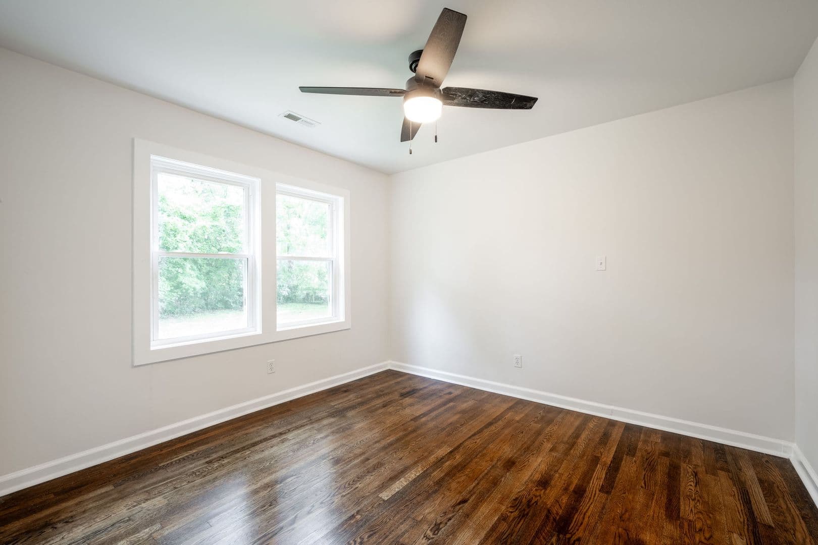 Chattanooga House: 6103 Bermuda Ave