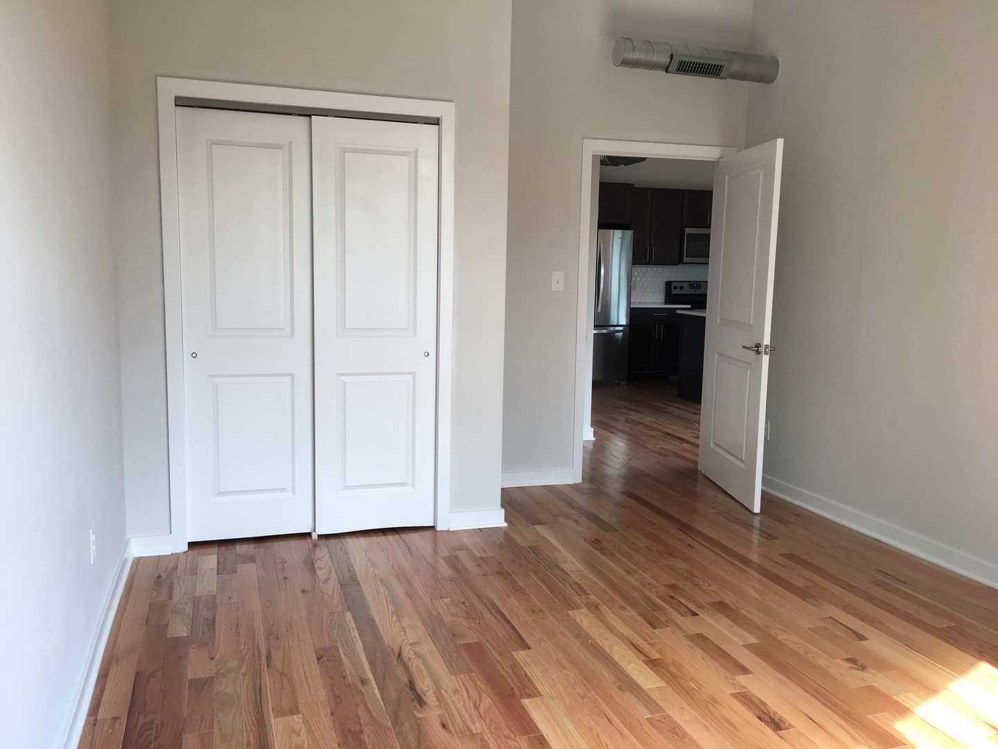 Philadelphia Apartment: 2021 N Front St