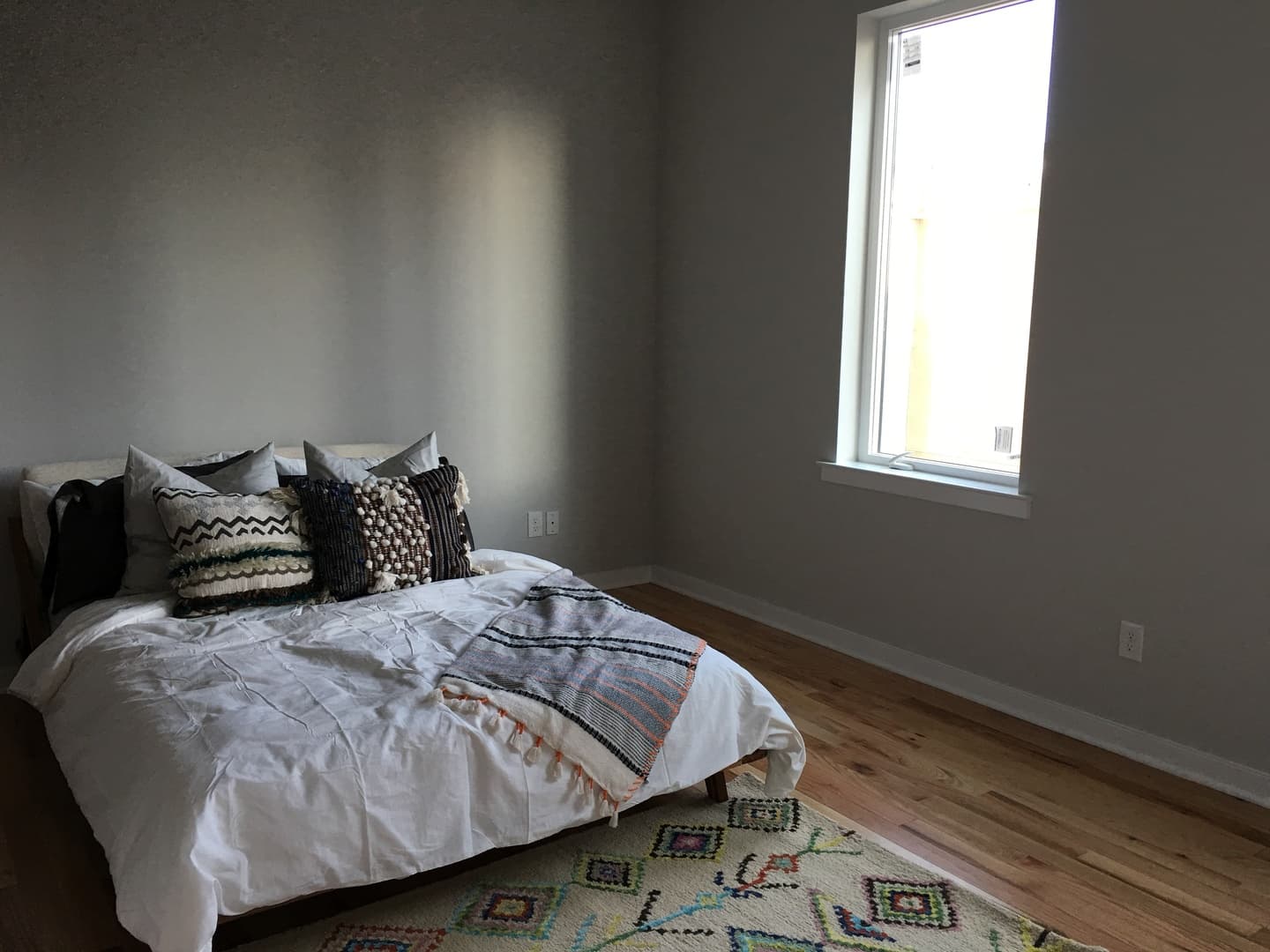 Philadelphia Apartment: 2007 Hope St