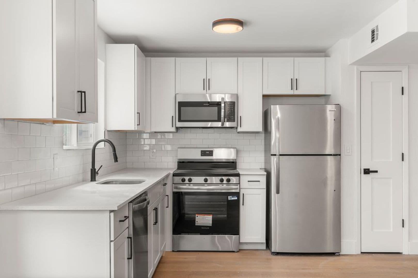 Tallahassee Apartment: 1360 Ocala Rd