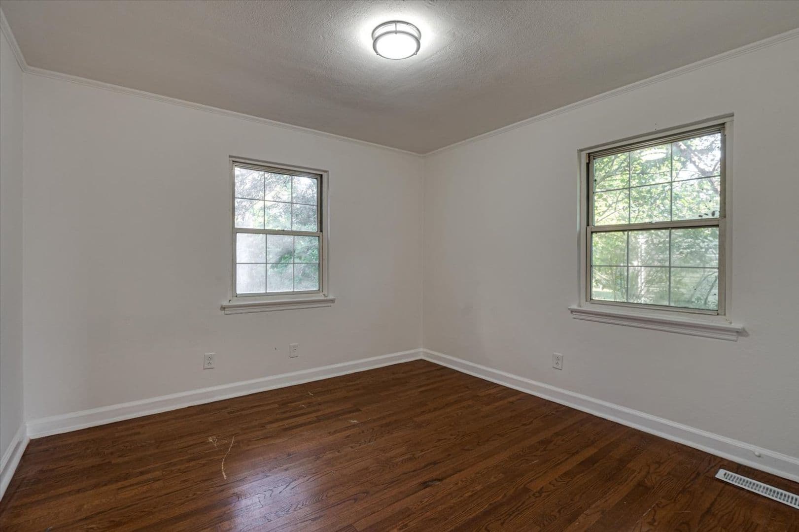 Chattanooga House: 721 Shady Dr