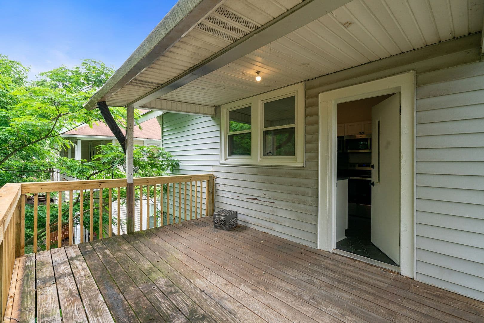 Winston-Salem Apartment: 512 Granville Dr