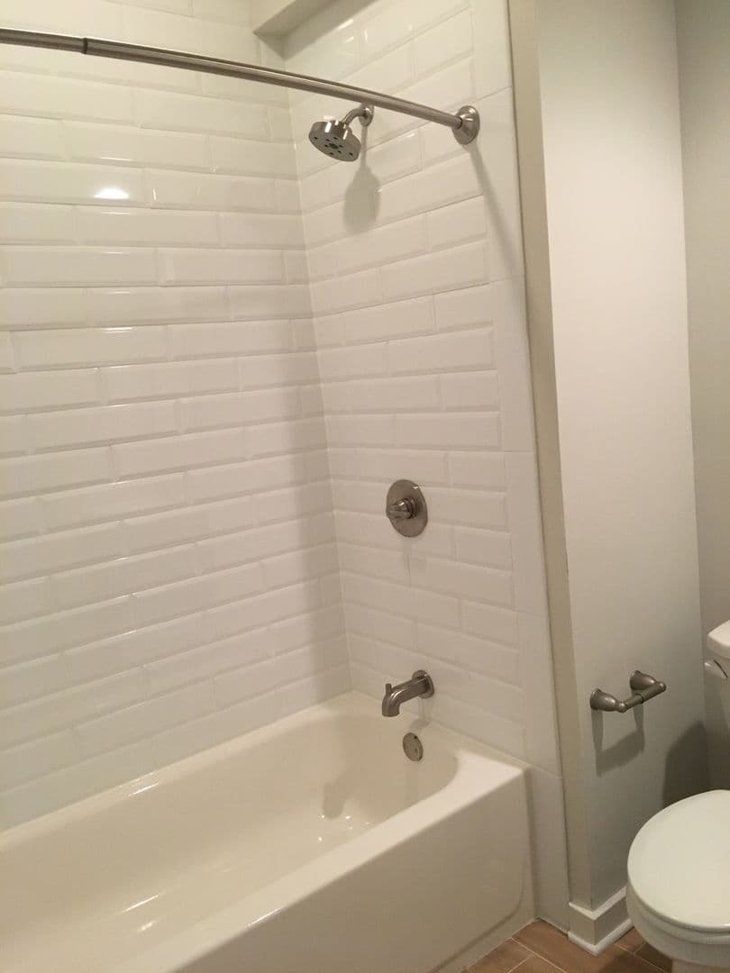 Philadelphia Apartment: 2021 N Front St