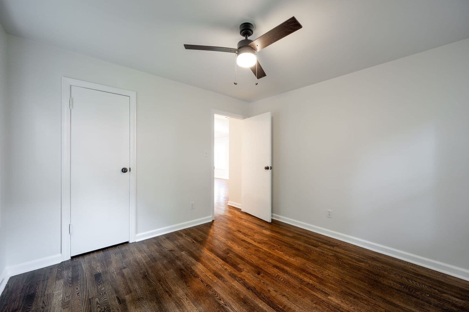 Chattanooga House: 6103 Bermuda Ave