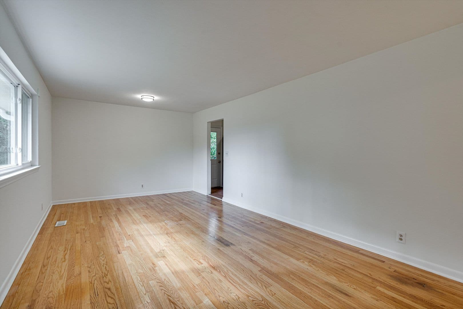 Chattanooga House: 3603 Whitehead Ave