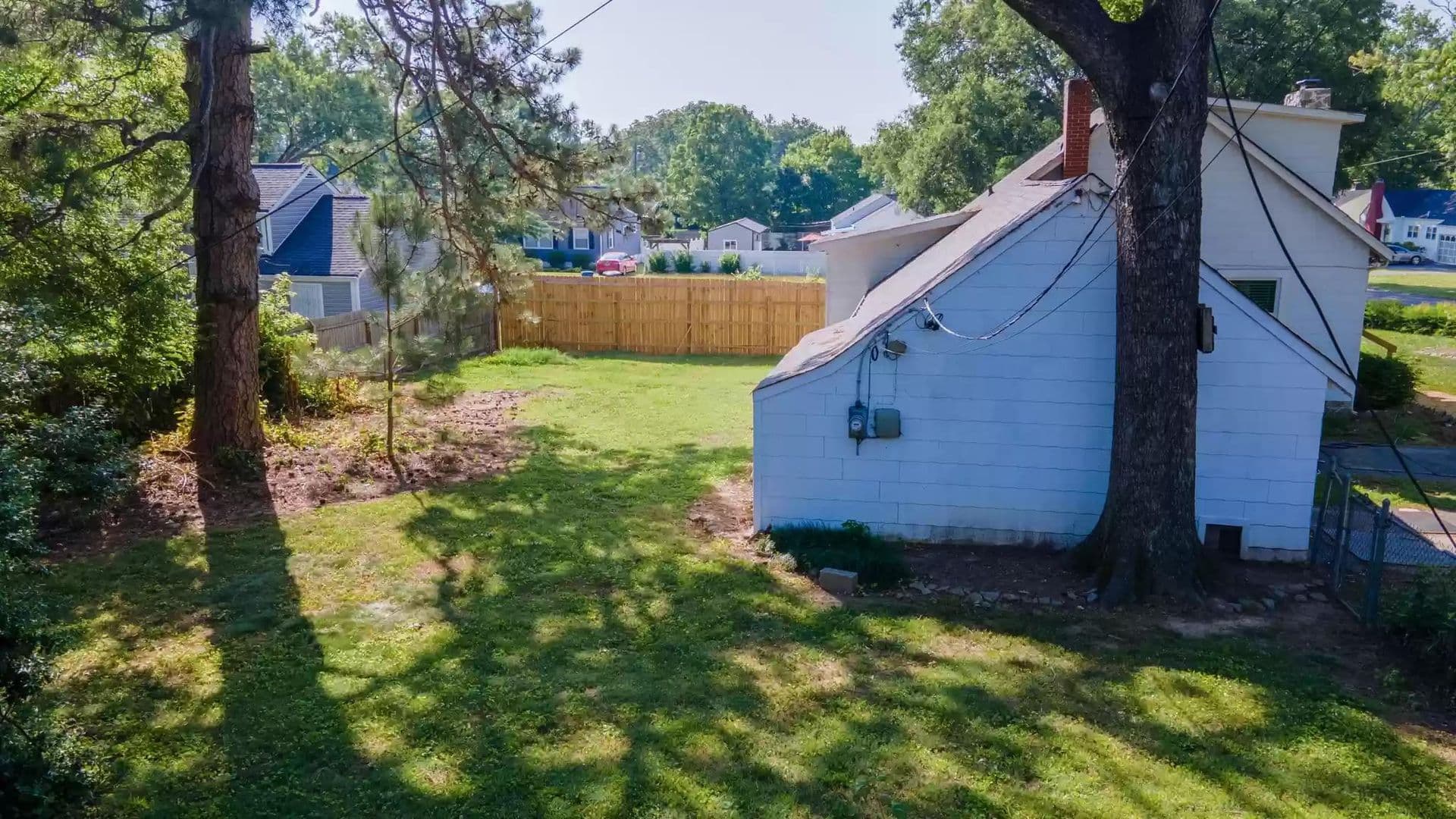 Chattanooga House: 126 Hunt Ave