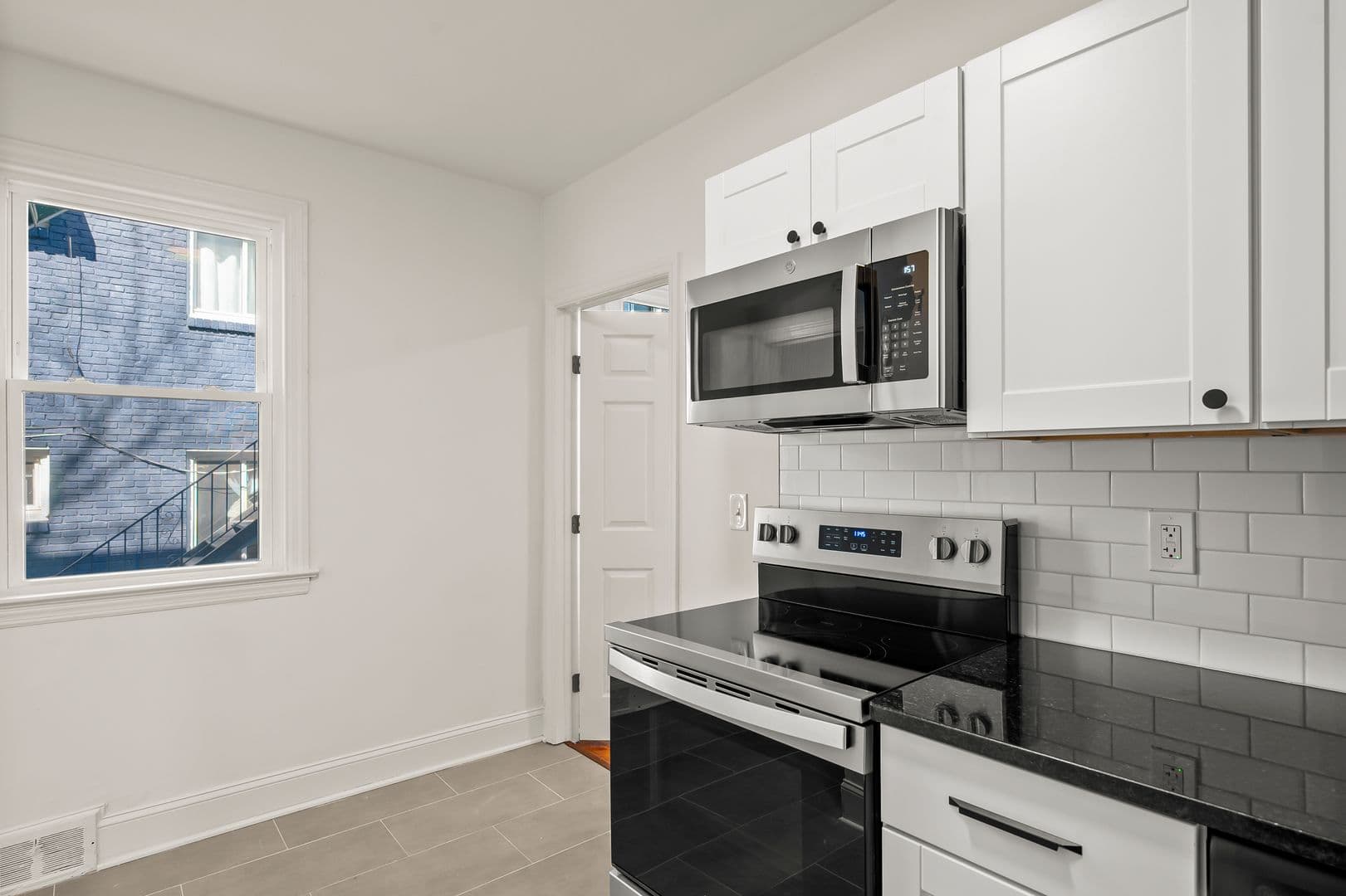 Winston-Salem Apartment: 209 N Spring St