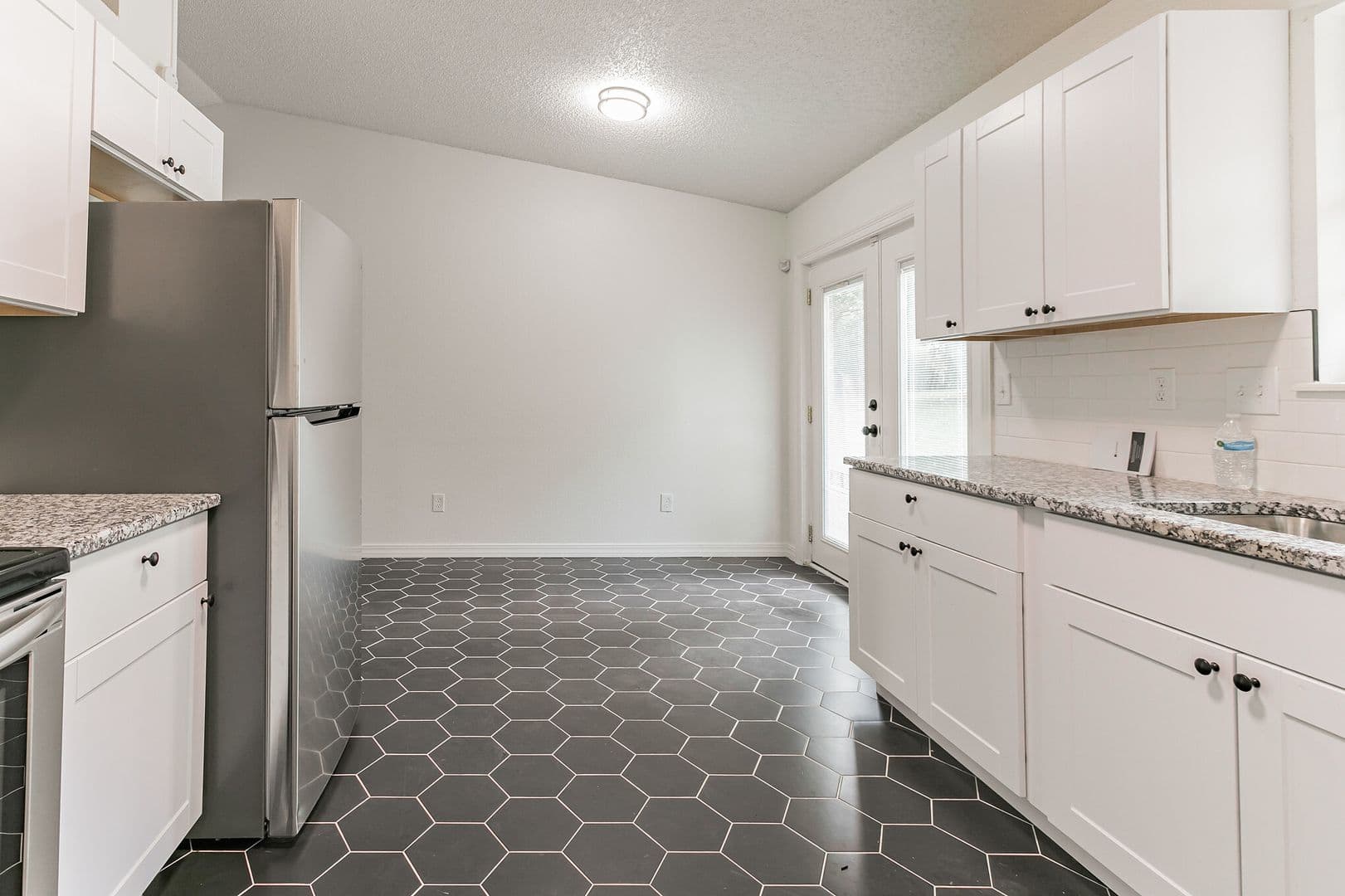 Fayetteville House: 1435 N Lonesome Dove Dr