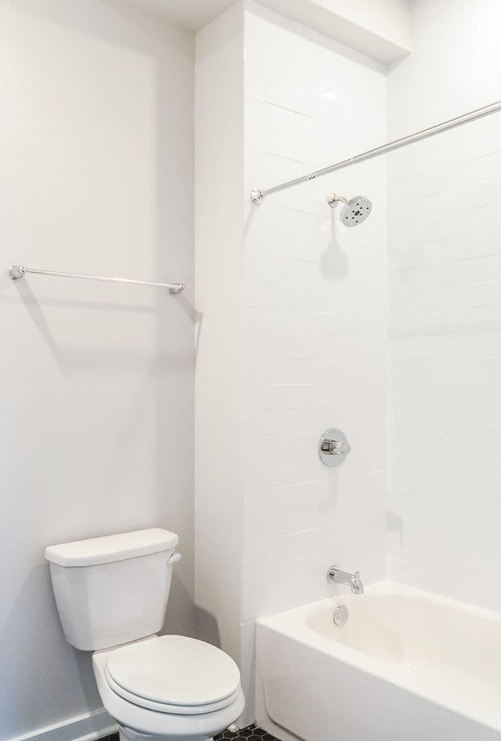 Philadelphia Apartment: 2007 Hope St