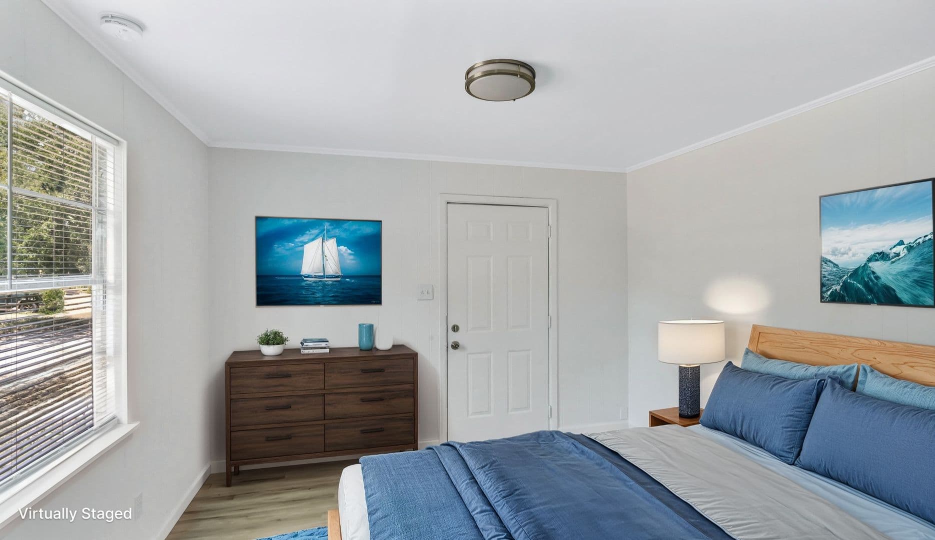 Wolfe City Apartment: 711 S Houston - #4