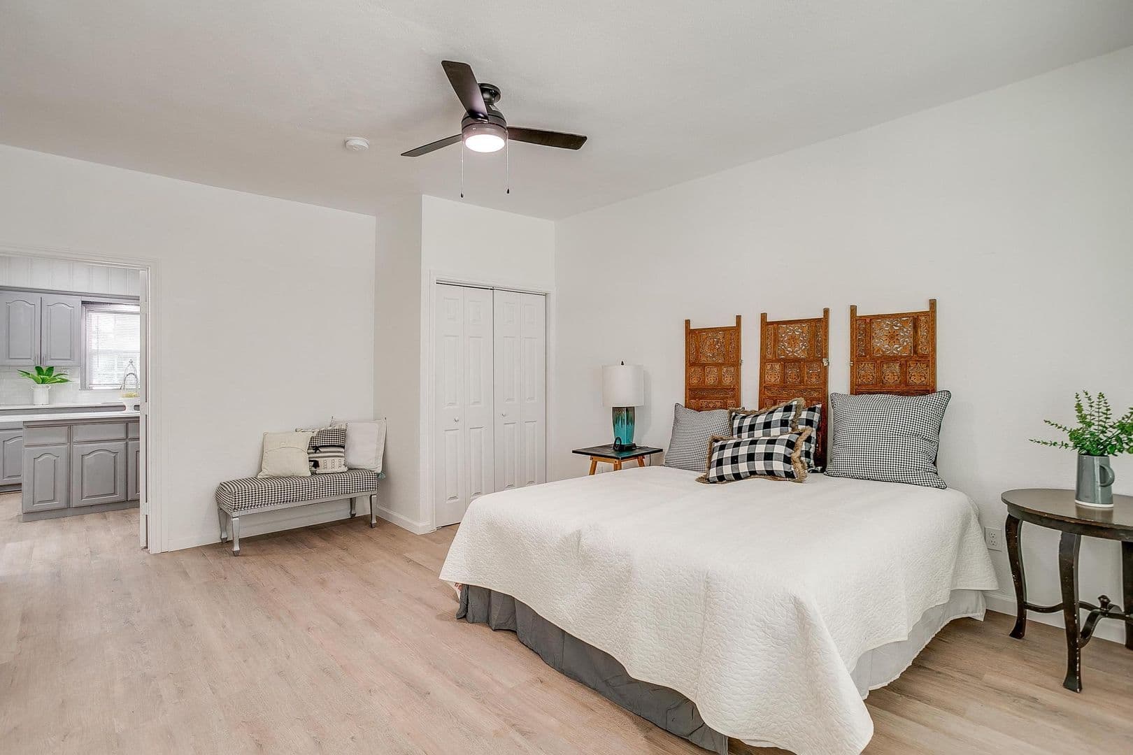 Fort Worth House: 3645 Travis Ave