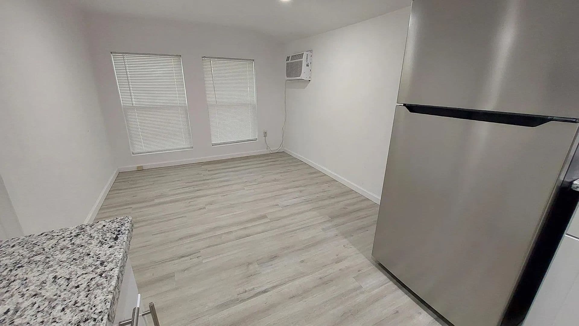 Greenville Apartment: 2105 Walnut st