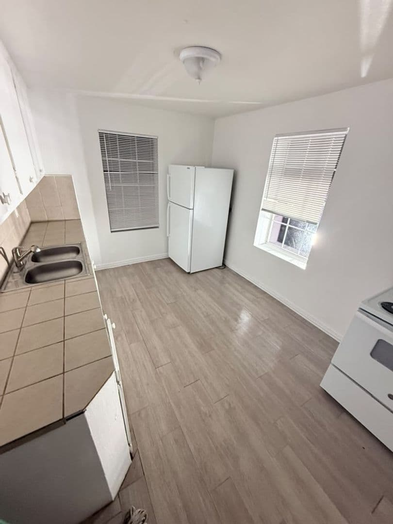 Haltom City Apartment: 1723 Oak Knoll Drive - #2