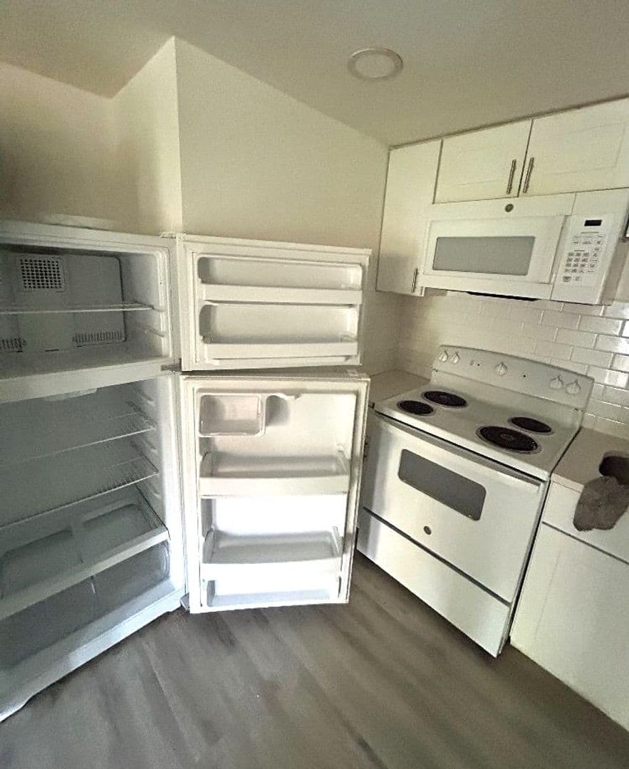 Commerce Apartment: 302 MLK Dr.