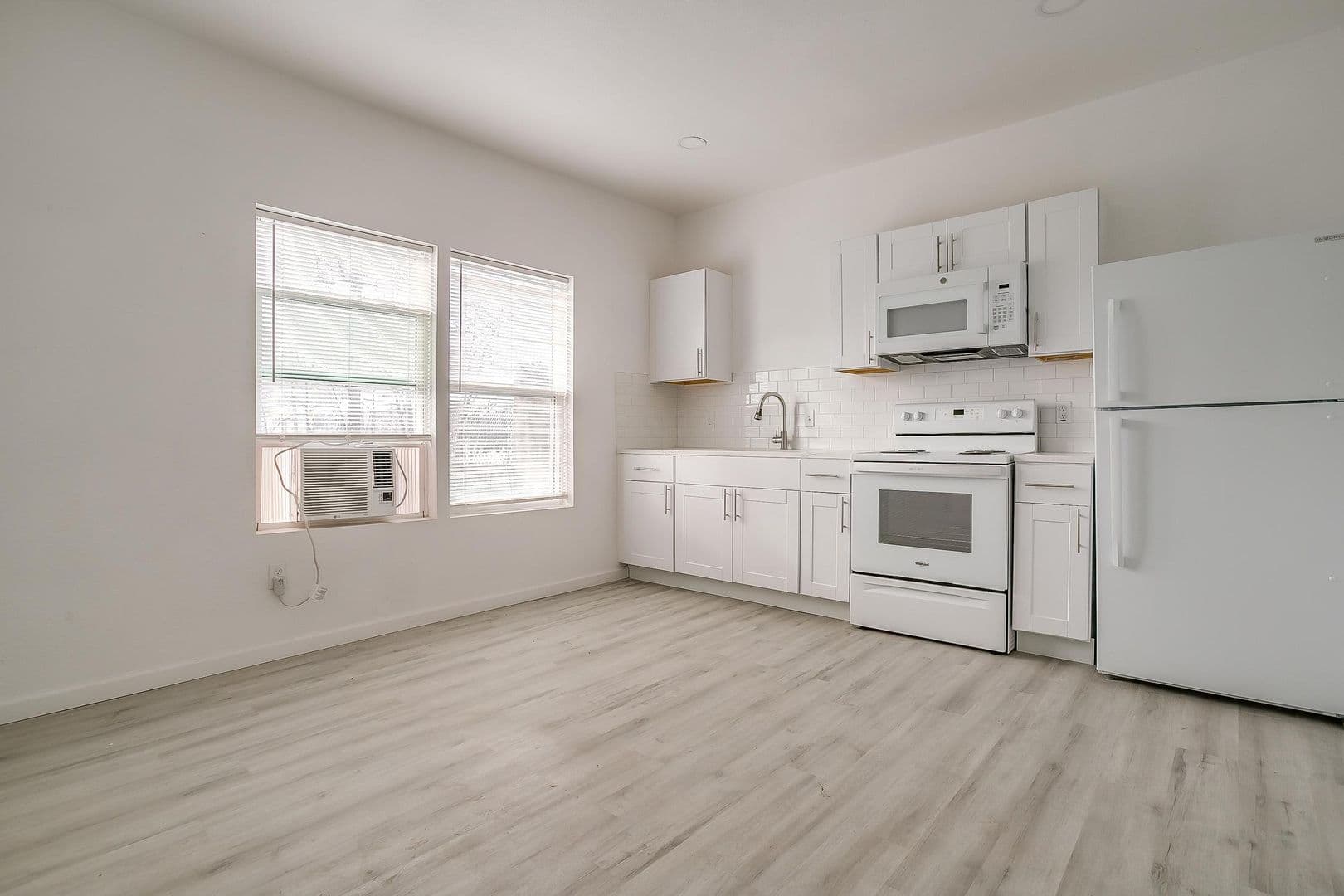 Fort Worth Apartment: 2722 E Vickery Blvd