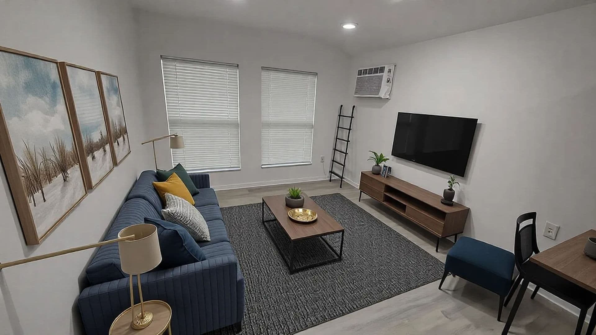 Greenville Apartment: 2105 Walnut st